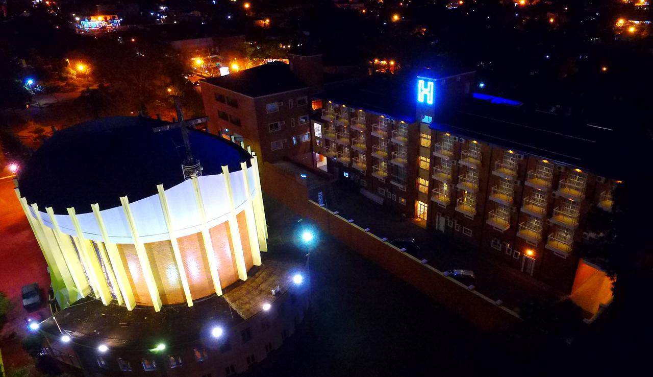 Ceferino Hotel San Vicente  Buitenkant foto