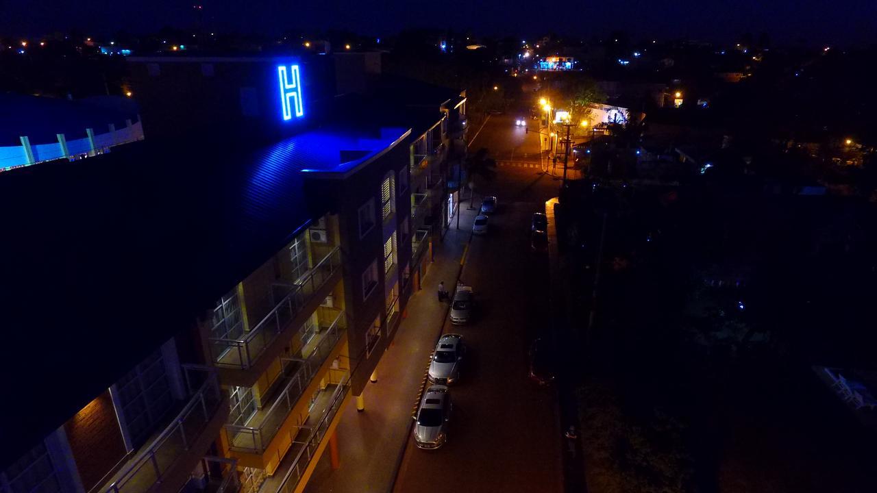 Ceferino Hotel San Vicente  Buitenkant foto